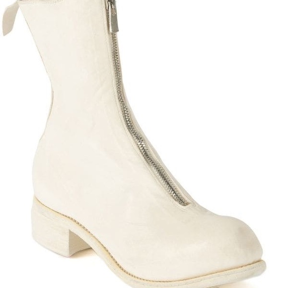 Guidi Shoes - Guidi front-zip white ankle boots size 41
